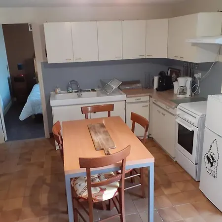 Les Genets : Chez Laurine Et Jeremy Apartment